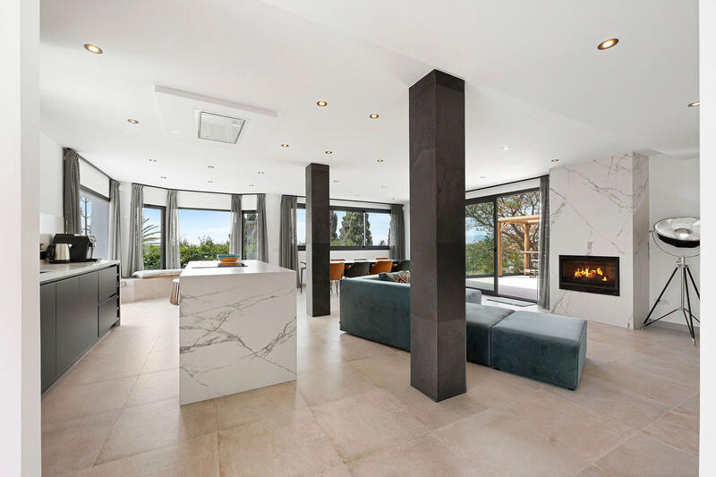 4 Cuarto Villa en venta