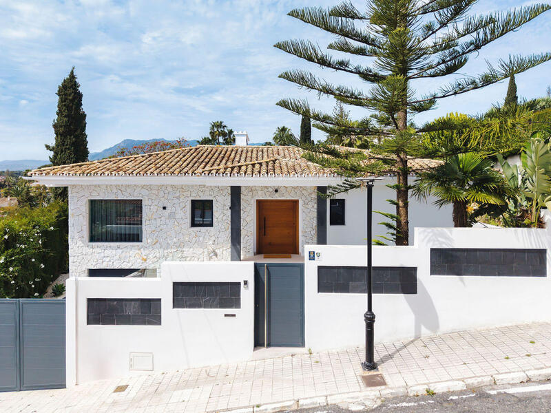 4 Cuarto Villa en venta