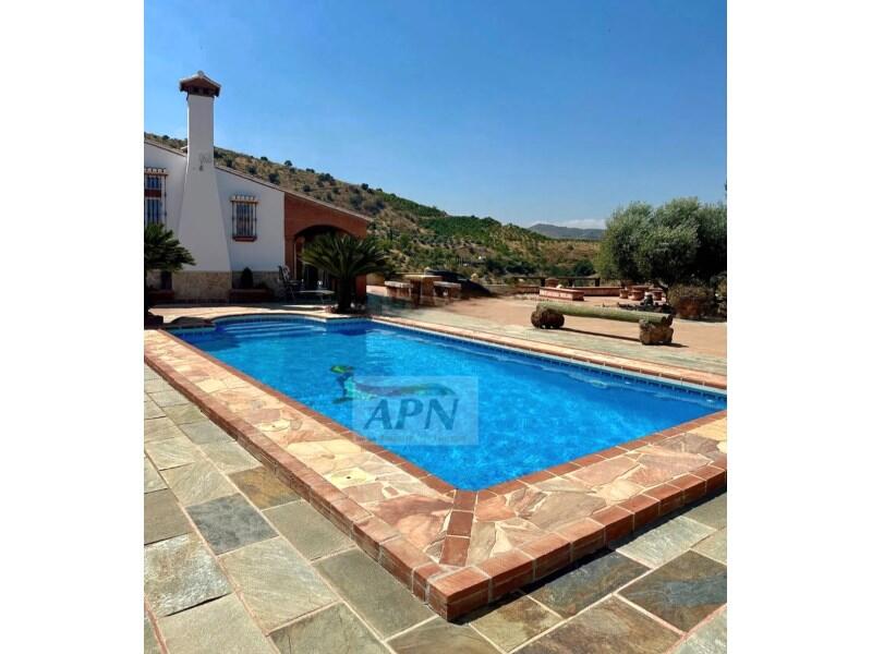 3 Schlafzimmer Landhaus zu verkaufen 3 Schlafzimmer Landhaus zu verkaufen