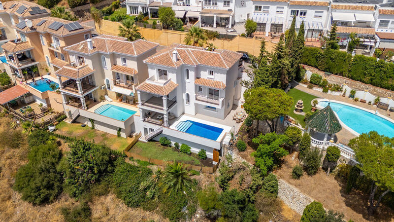 4 chambre Villa à vendre