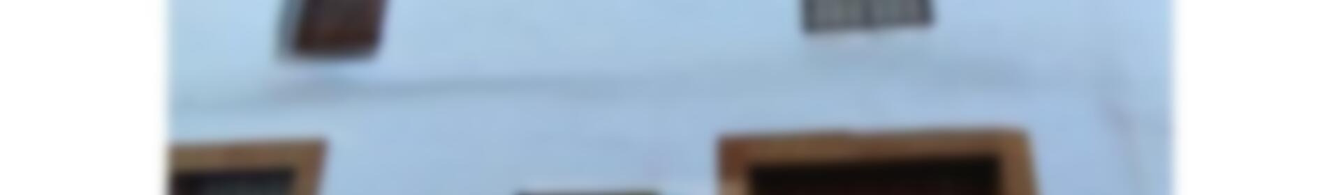 4 bedroom Townhouse for sale