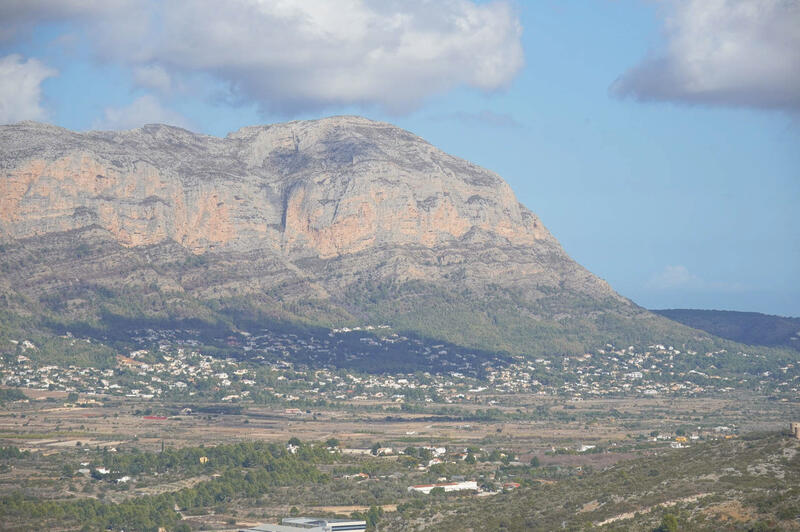 5 slaapkamer Villa Te koop 5 slaapkamer Villa Te koop