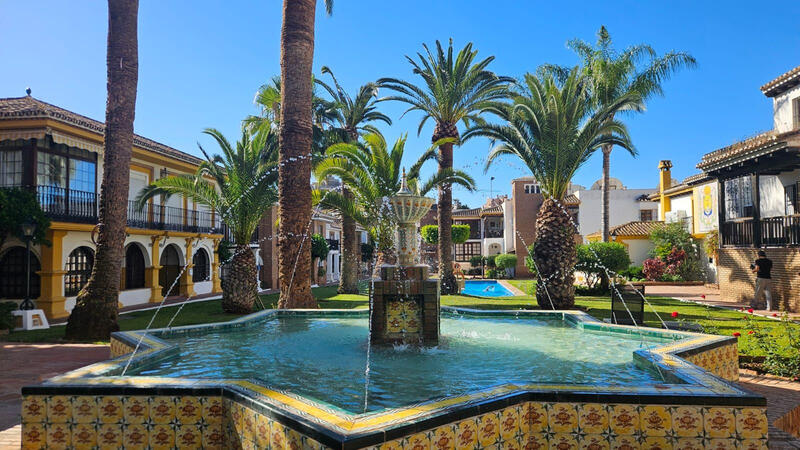 Maison de Ville à vendre dans Fuengirola, Málaga