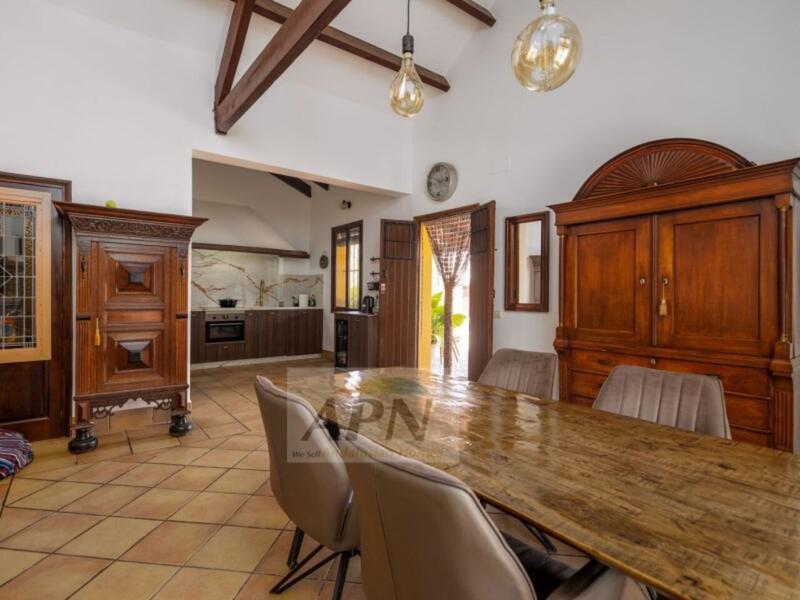 4 chambre Auberge à vendre