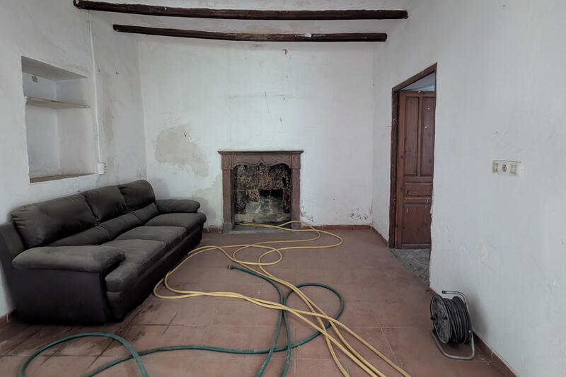 2 bedroom Country House for sale 2 bedroom Country House for sale