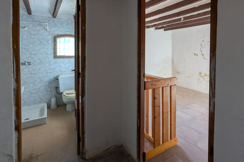 2 bedroom Country House for sale 2 bedroom Country House for sale