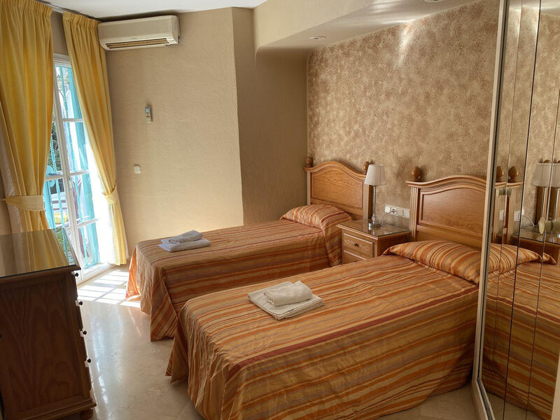 2 slaapkamer Appartement Te koop 2 slaapkamer Appartement Te koop