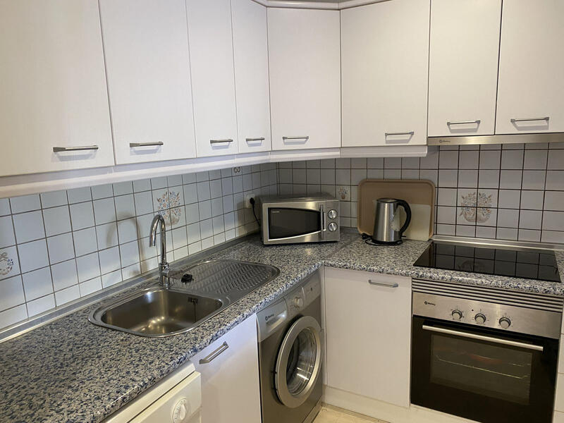 2 slaapkamer Appartement Te koop 2 slaapkamer Appartement Te koop