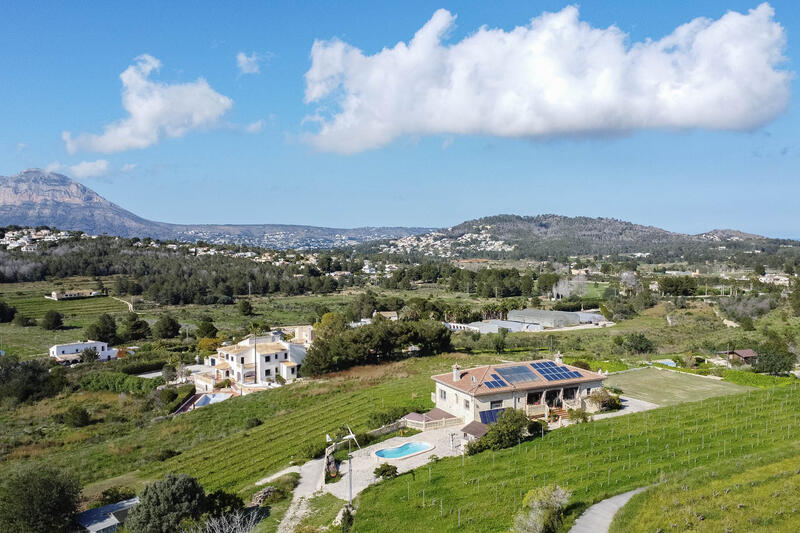 4 bedroom Villa for sale