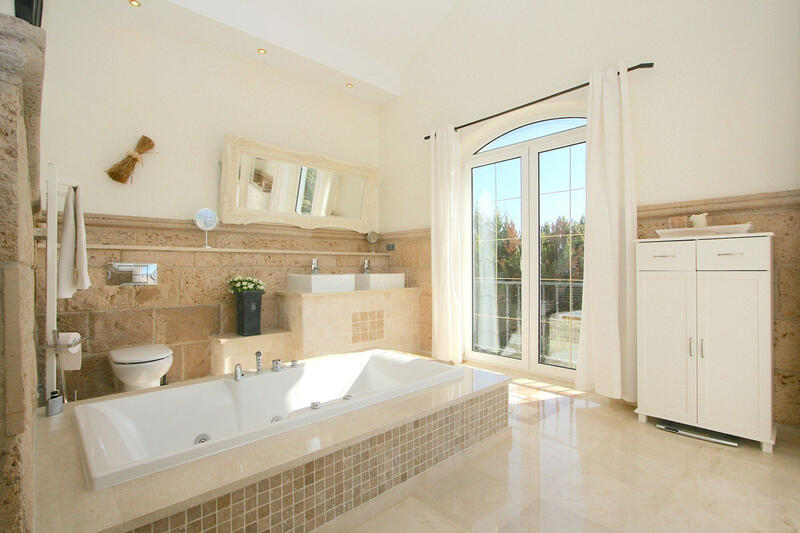 4 slaapkamer Villa Te koop 4 slaapkamer Villa Te koop