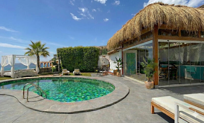 4 soverom Villa til salgs 4 soverom Villa til salgs