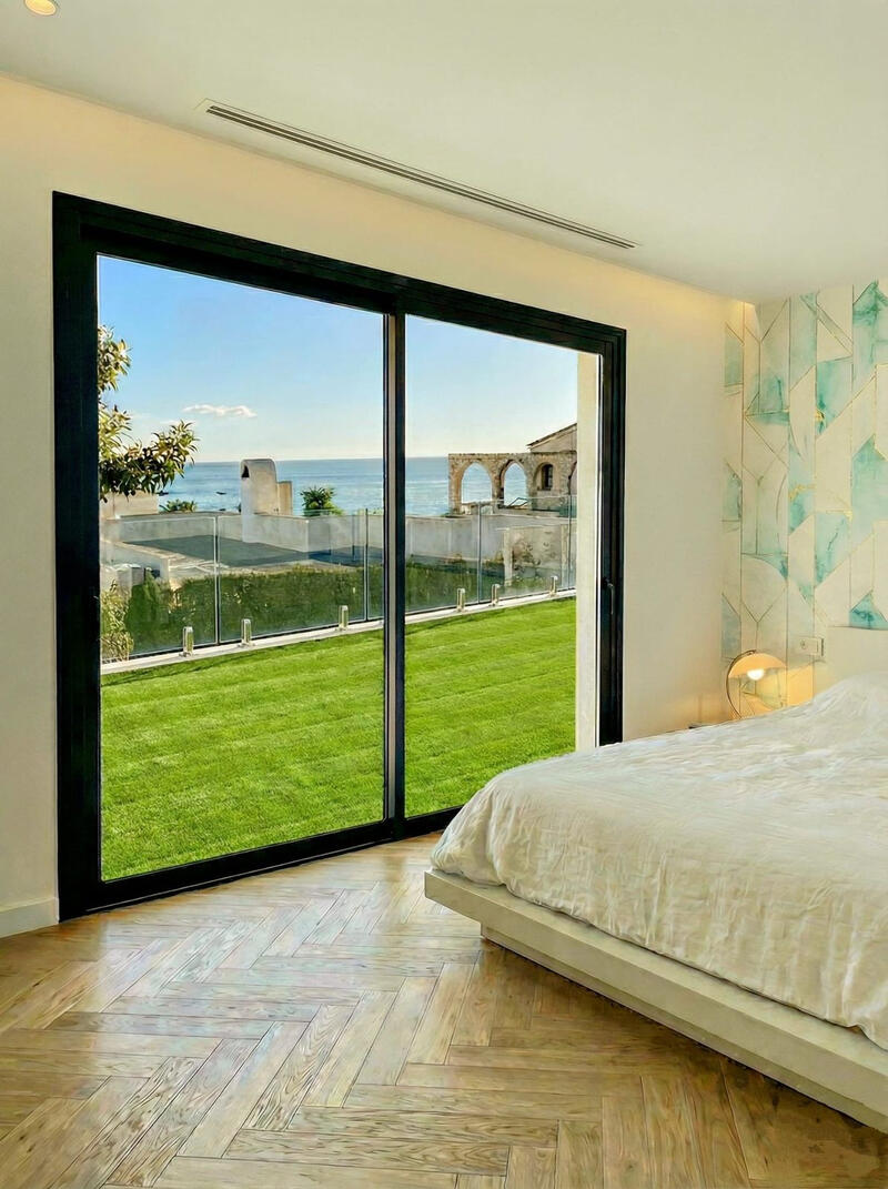 4 soverom Villa til salgs 4 soverom Villa til salgs