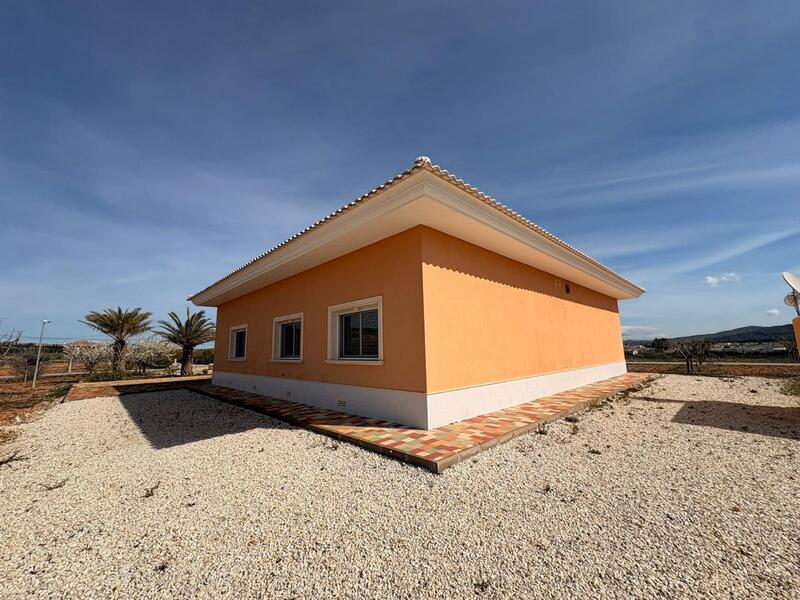 4 Cuarto Villa en venta