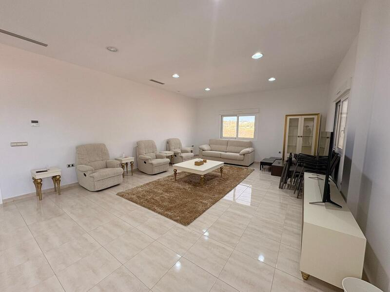 4 Cuarto Villa en venta