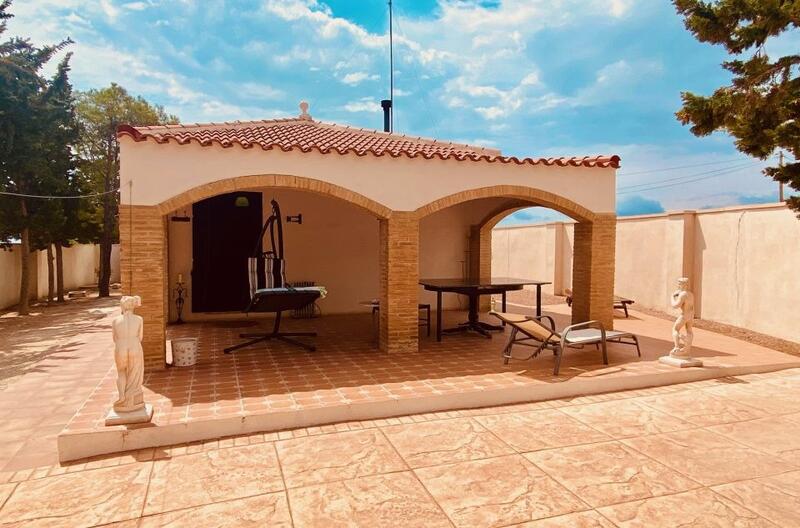 2 bedroom Apartment for sale 2 bedroom Apartment for sale