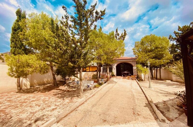 2 bedroom Apartment for sale 2 bedroom Apartment for sale