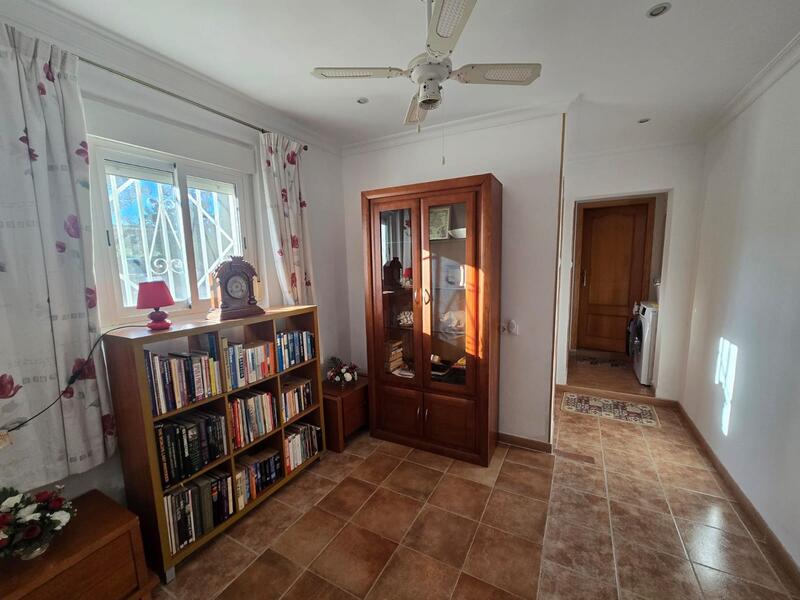 4 bedroom Villa for sale 4 bedroom Villa for sale