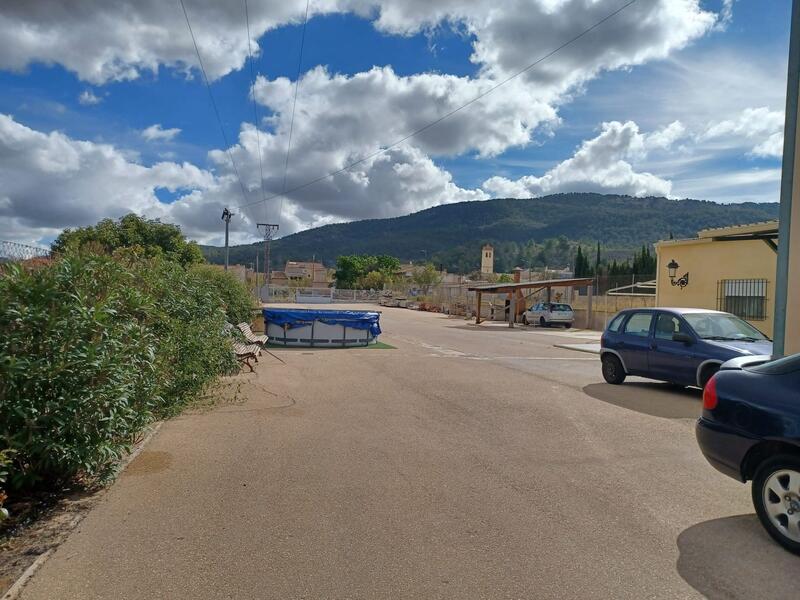 4 bedroom Country House for sale 4 bedroom Country House for sale