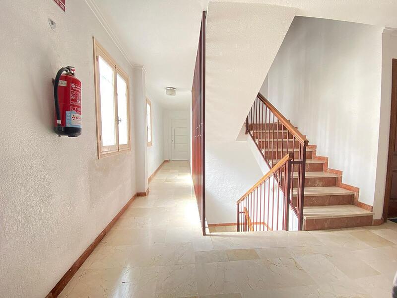 3 bedroom Apartment for sale 3 bedroom Apartment for sale