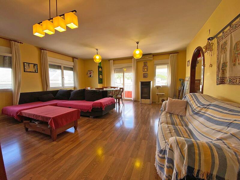 3 bedroom Apartment for sale 3 bedroom Apartment for sale