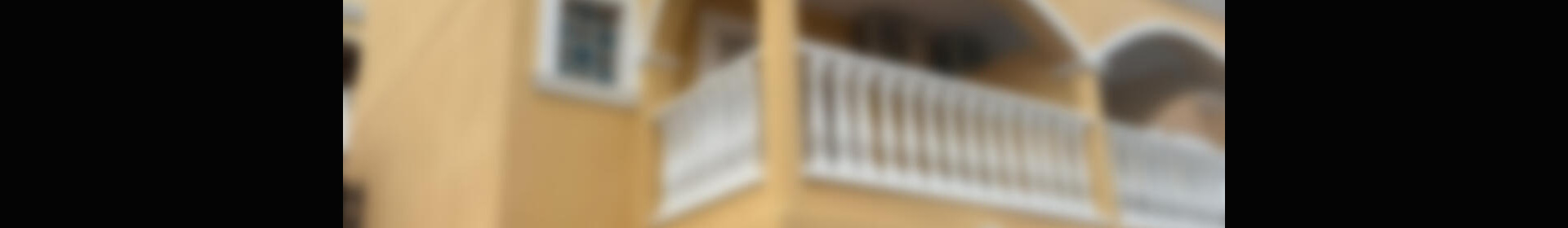 2 bedroom Townhouse for sale