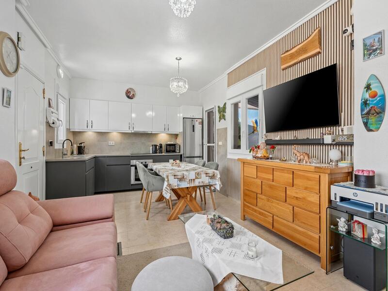 3 bedroom Commercial Property for sale