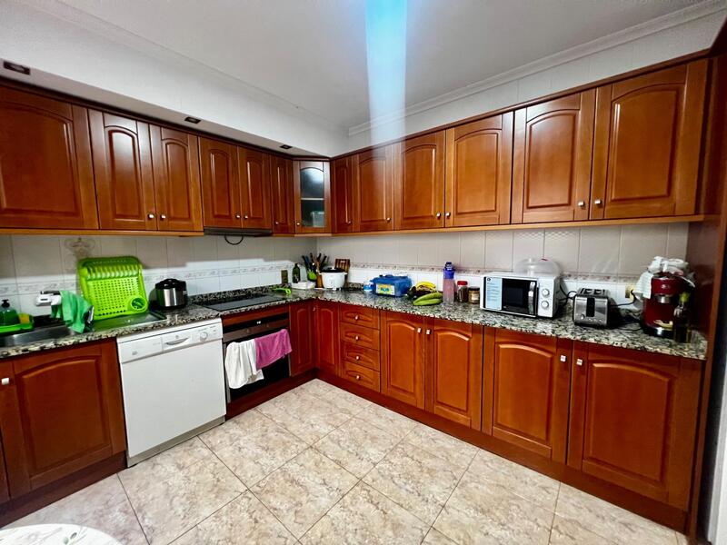 4 bedroom Apartment for sale 4 bedroom Apartment for sale