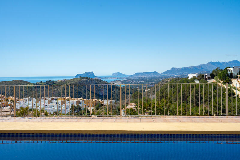 4 bedroom Villa for sale