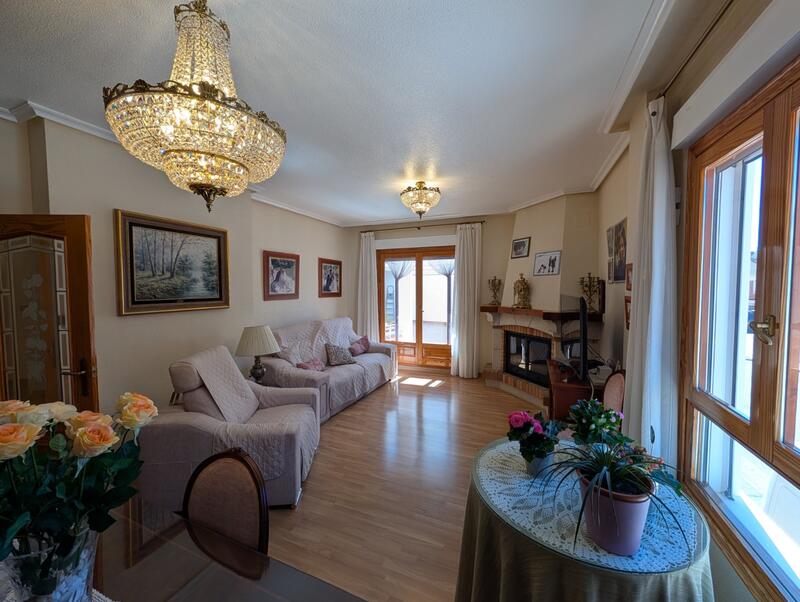 5 soverom Rekkehus til salgs