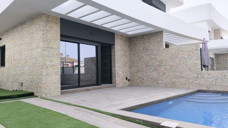 2 bedroom Villa for sale 2 bedroom Villa for sale