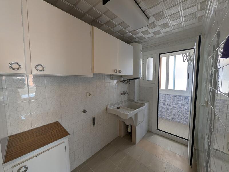 4 bedroom Apartment for sale