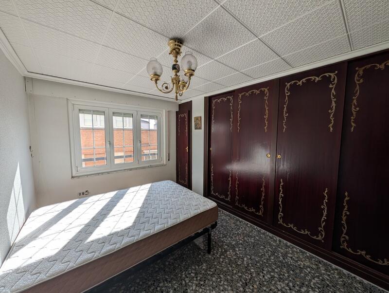 4 bedroom Apartment for sale