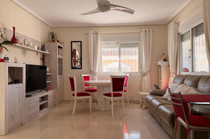 2 bedroom Villa for sale