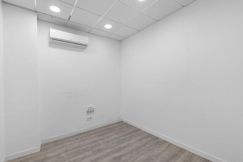 3 bedroom Commercial Property for sale