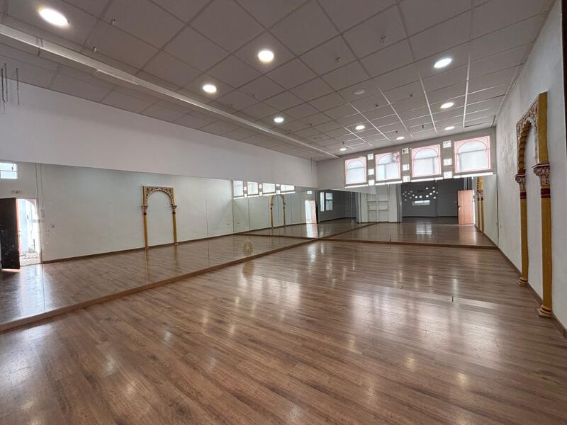 Erhvervsejendom til salg i Sax, Alicante Erhvervsejendom til salg i Sax, Alicante