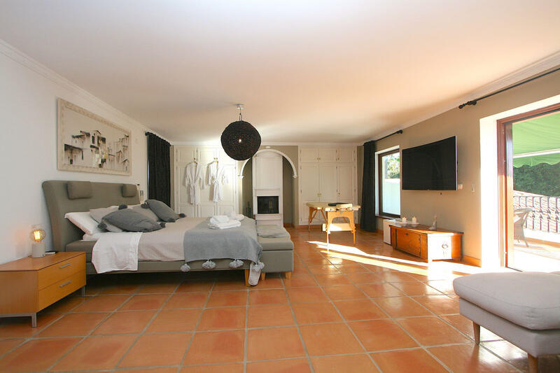 6 Cuarto Villa en venta