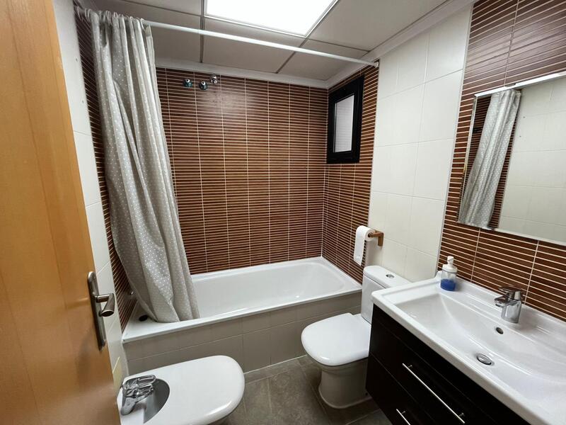 2 slaapkamer Appartement Te koop