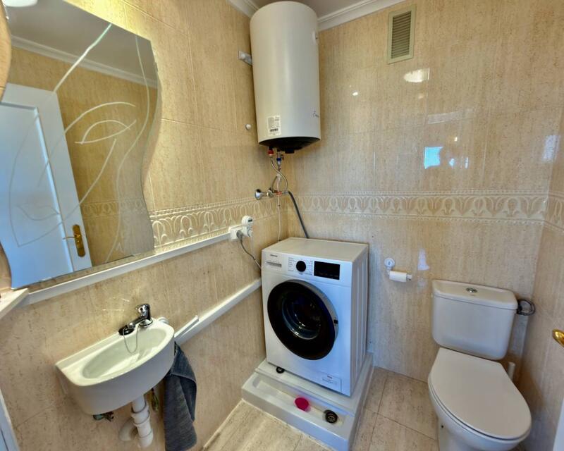 2 спальная комната квартира продается