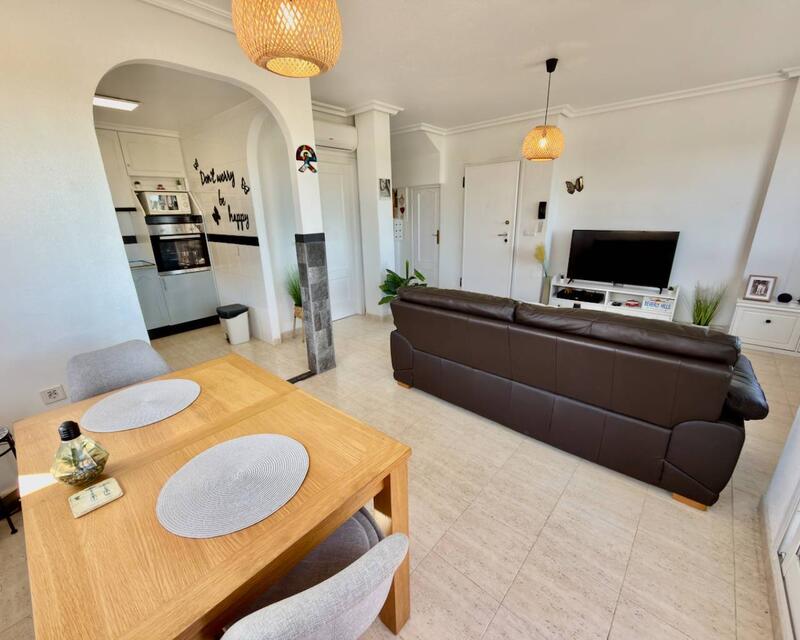 2 спальная комната квартира продается