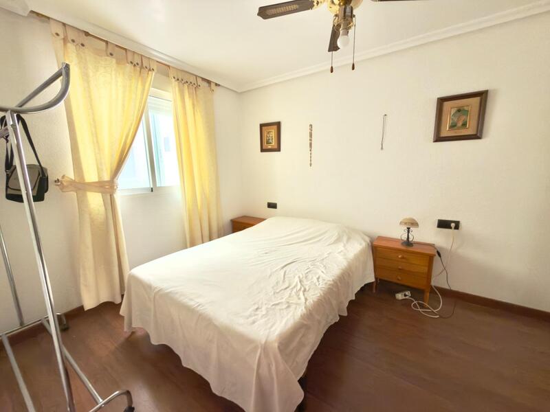 2 спальная комната квартира продается