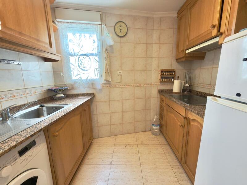 2 спальная комната квартира продается