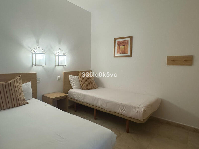 2 slaapkamer Appartement Te koop 2 slaapkamer Appartement Te koop