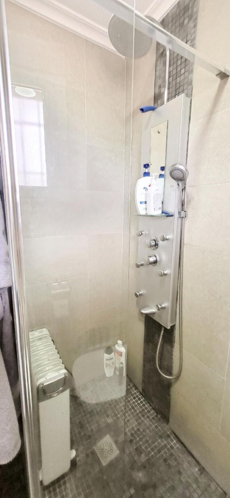 1 chambre Villa à vendre