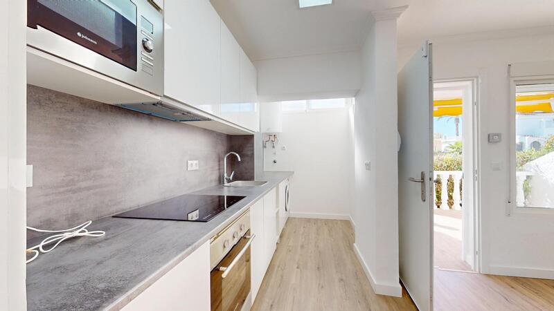 2 slaapkamer Villa Te koop 2 slaapkamer Villa Te koop