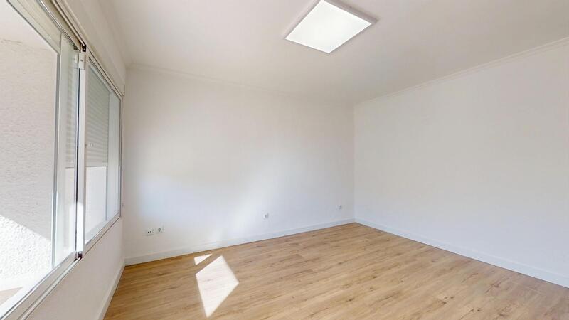 2 slaapkamer Villa Te koop 2 slaapkamer Villa Te koop