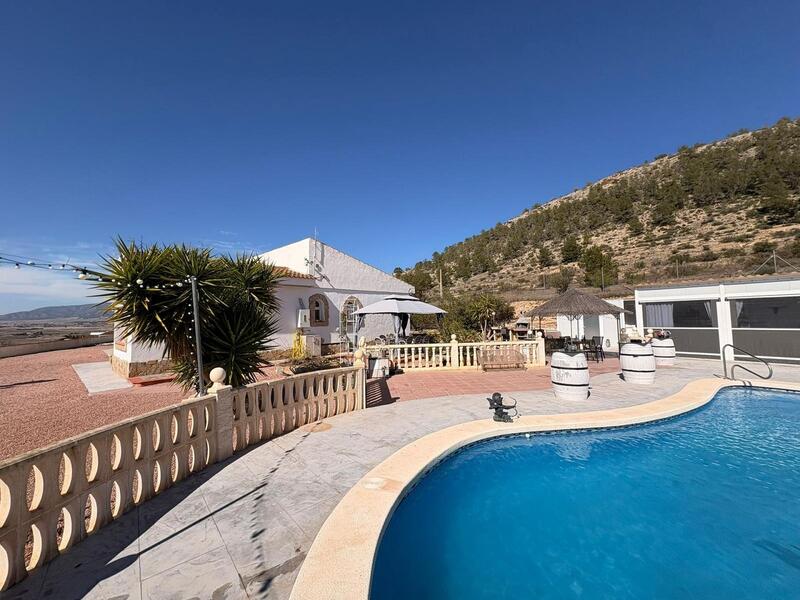 4 bedroom Villa for sale 4 bedroom Villa for sale