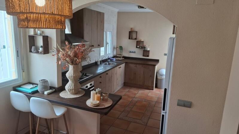 Villa for sale in Polop, Alicante