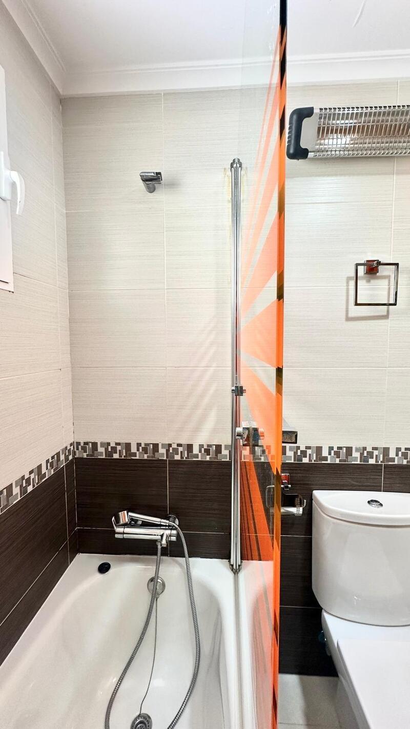 2 slaapkamer Appartement Te koop