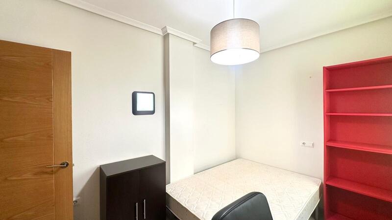 2 slaapkamer Appartement Te koop