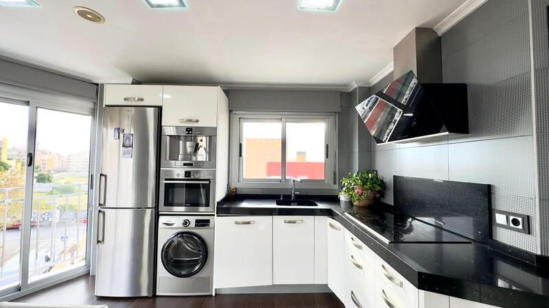 12 slaapkamer Appartement Te koop